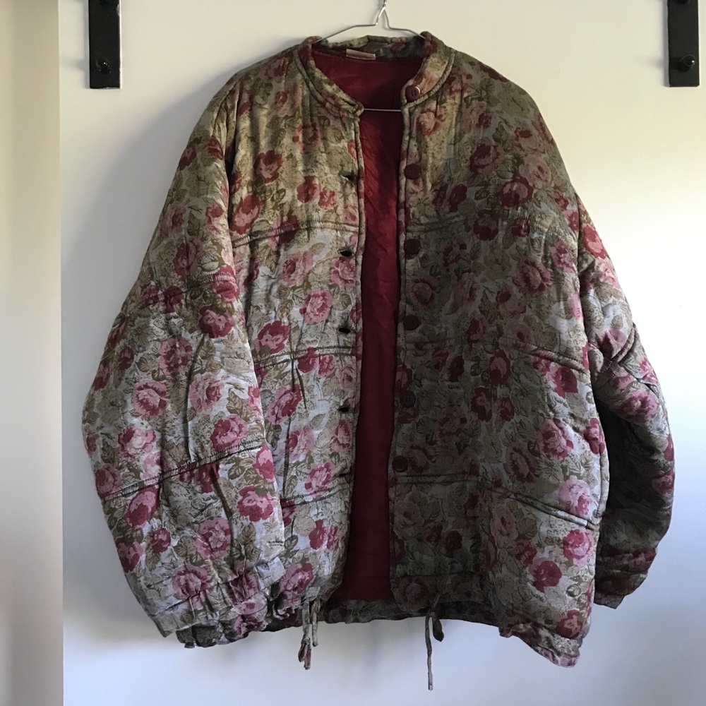 Vintage printed rose puffer jacket